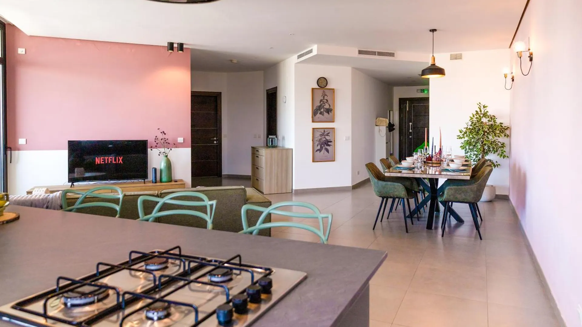 Luxury 2 Bedroom Apartment In St Julians Saint Julian's
